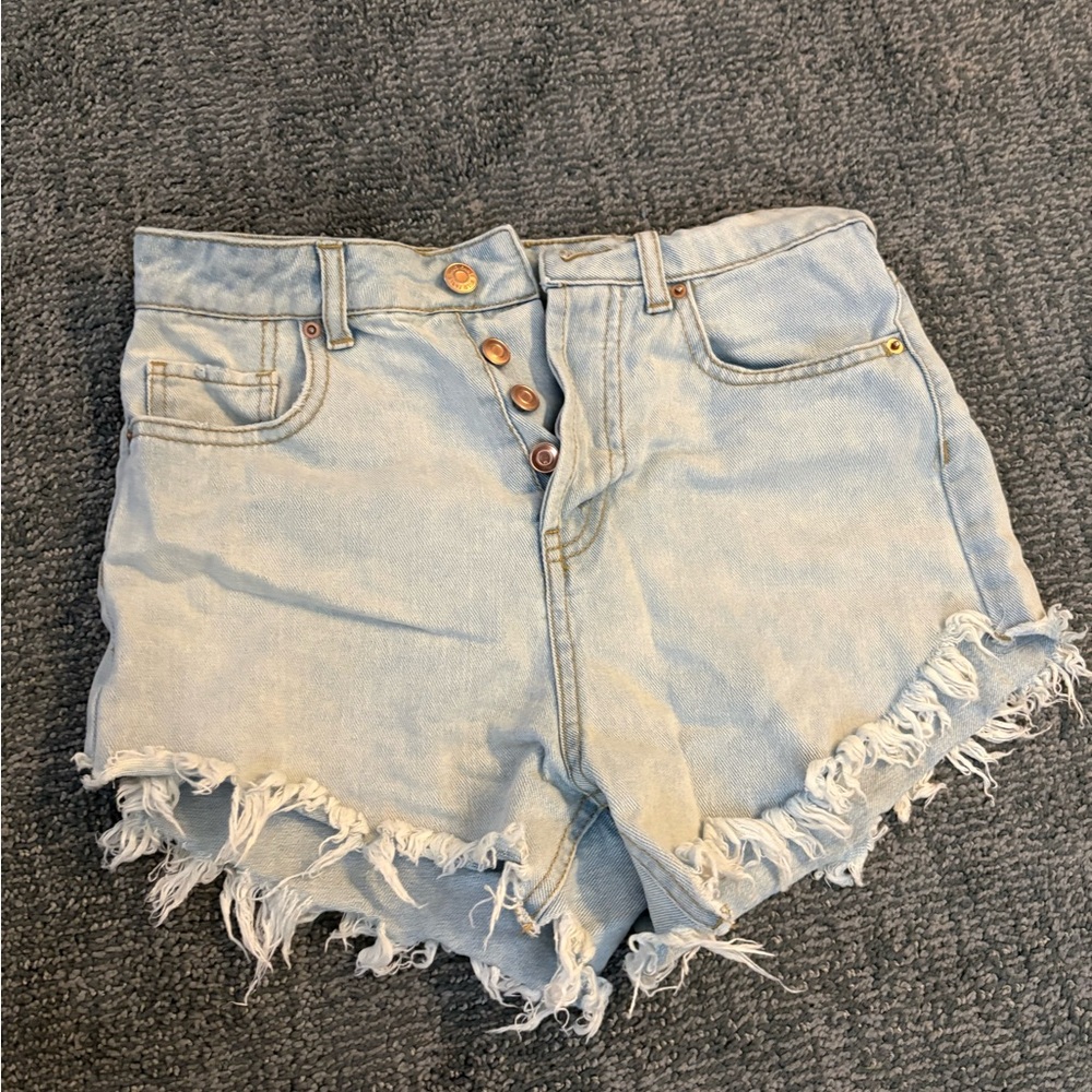 Wild Fable Light Blue Frayed Denim Women Shorts - never worn!!